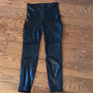 SPANX black quilted leggings